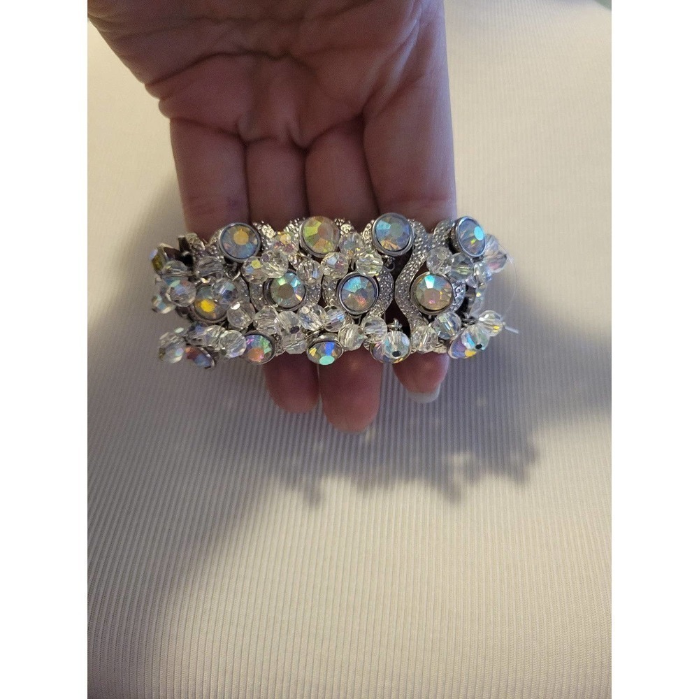 NWT Blingy Adjustable Bracelet With Rhinestone Beads